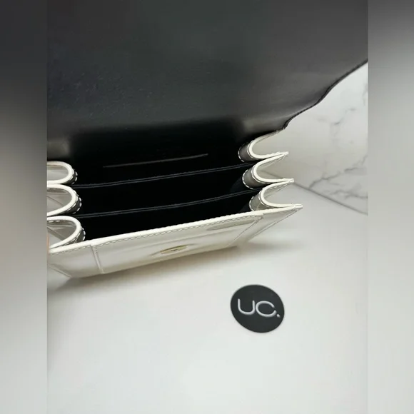 Bulgari Serpenti Forever Bag. Top Handle. Never carried. Includes dust bag! - Picture 7 of 9